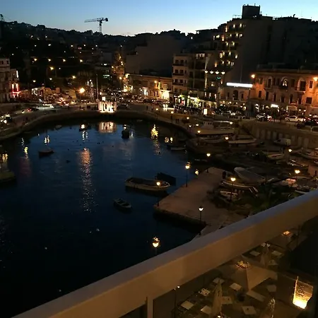 Spinola Bay Appartamento *
